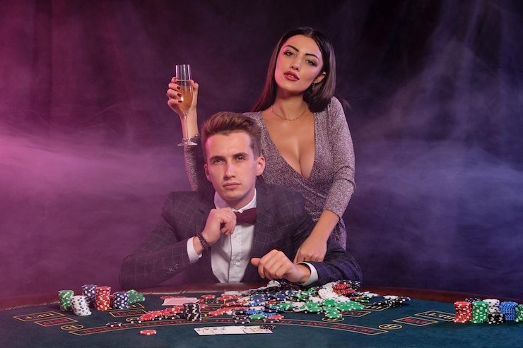 skatwin Dragon Tiger live dealer studio broadcast on mobile app